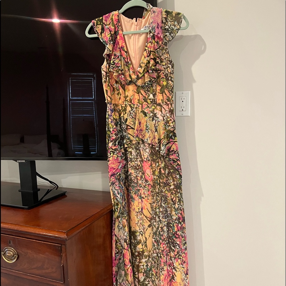 Badgley Mischka long dress size 4